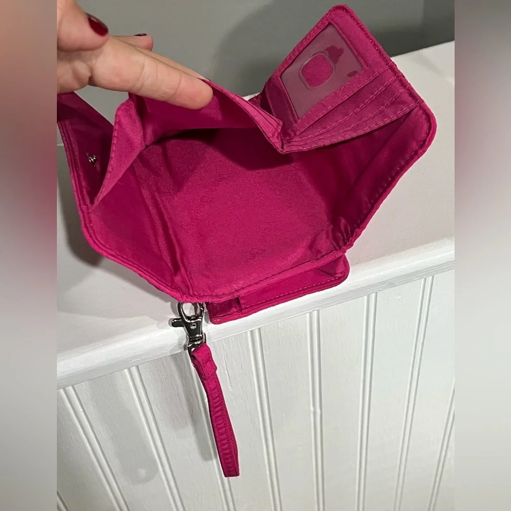 Vera Bradley pink wristlet - Picture 4 of 7